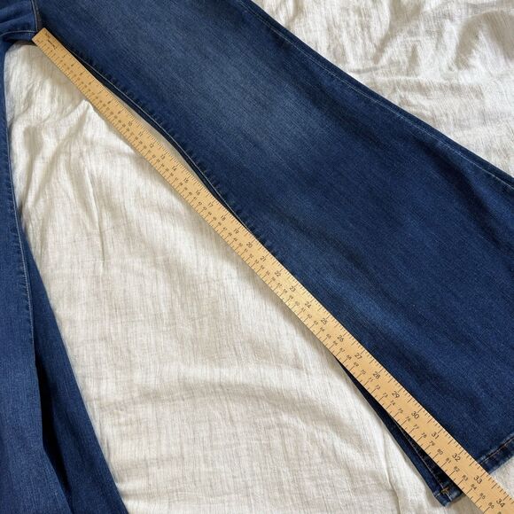 KUT From The Kloth Women Size 10 Blue Ana Fab Ab Super Flare High Rise Jeans - Picture 13 of 16